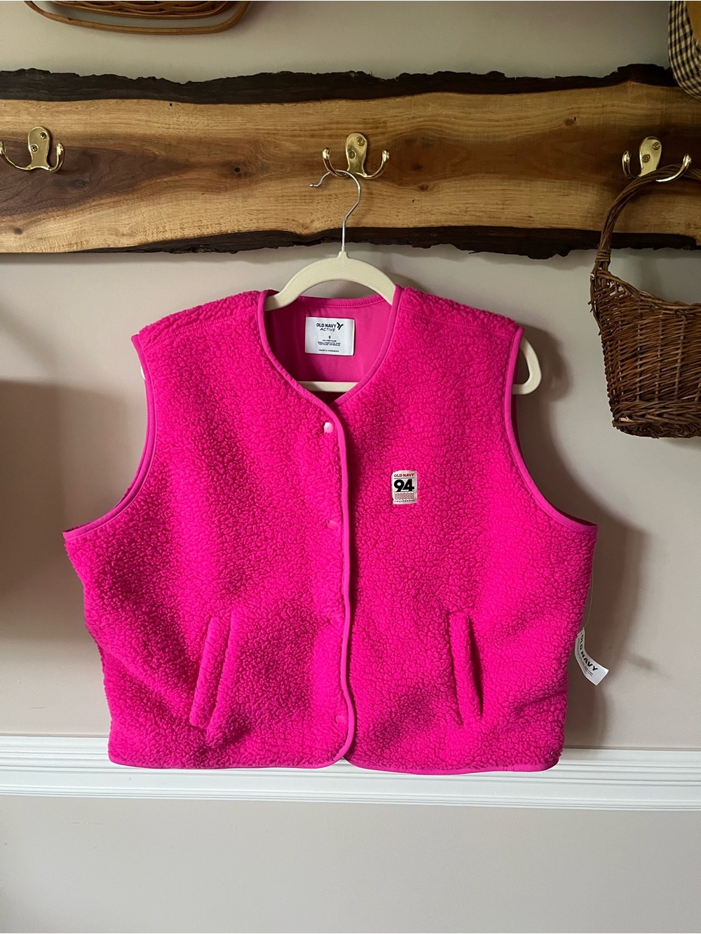 Old Navy Active American Vintage Hoktown Dupe Sherpa Cropped Vest Pink Small S
